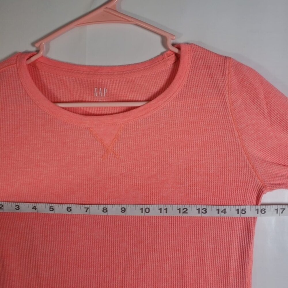 Gap Fit Women’s Bright Coral Long Sleeve Tee – Size XS - Picture 8 of 9